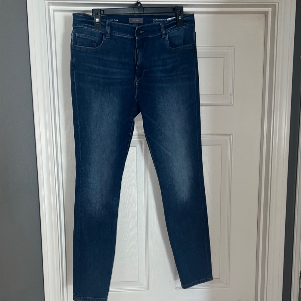 DL 1961 Florence Skinny Mid Rise Instasculpt size 31